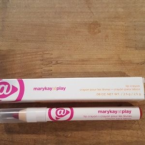 Mary Kay at play lip crayon